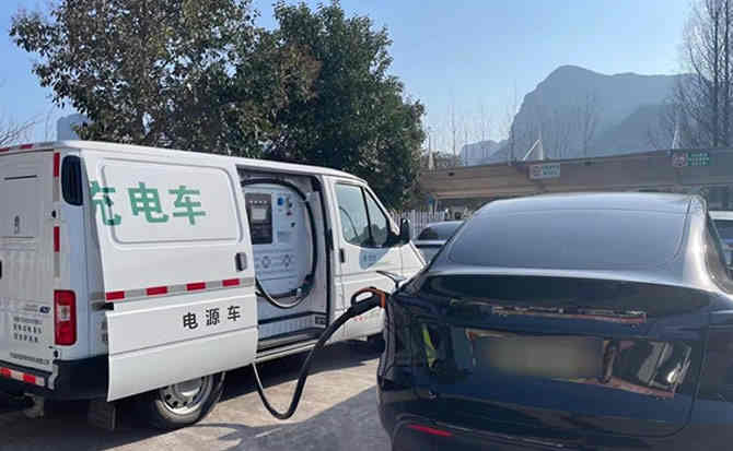 莱州汽车搭电